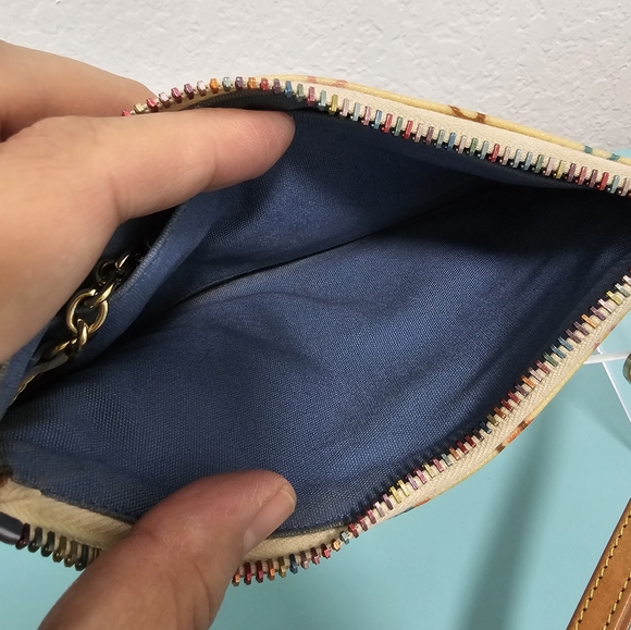 Vintage Dooney & Bourke Wristlet with Rainbow Zipper - Picture 6 of 8